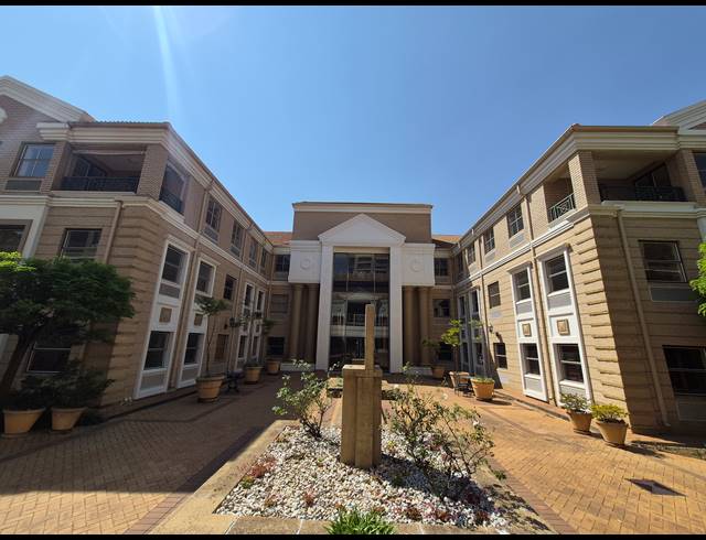 974M² OFFICE TO LET IN SANDTON CENTRAL
